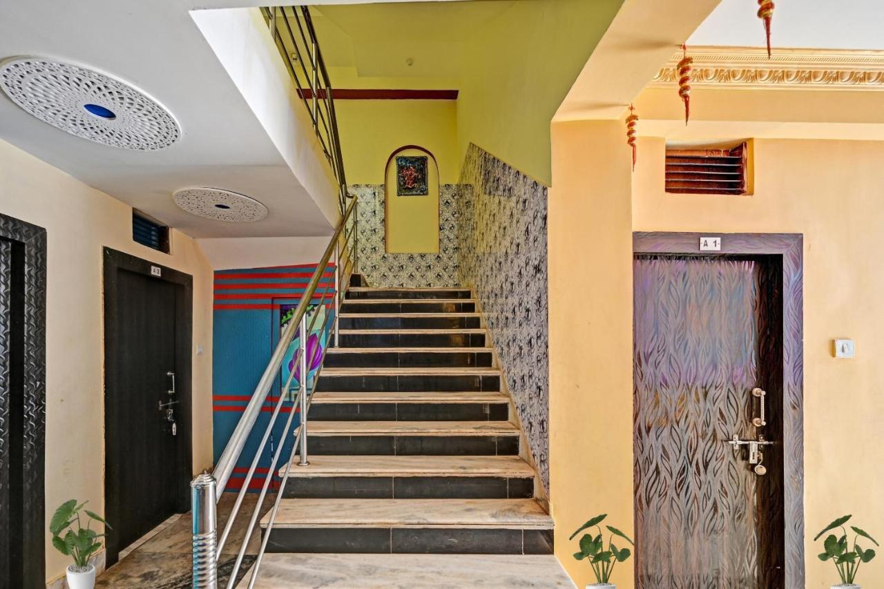 Collection O Shree Bhumi Hotell Puri Exteriör bild
